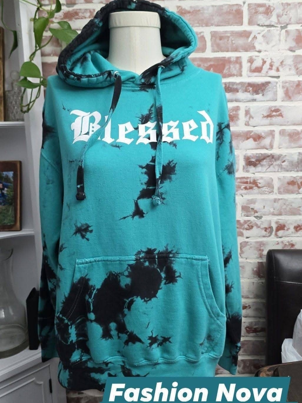 Fashion Nova Teal & Black 'Blessed' Tie-Dye Hoodie Sweater Sz Medium